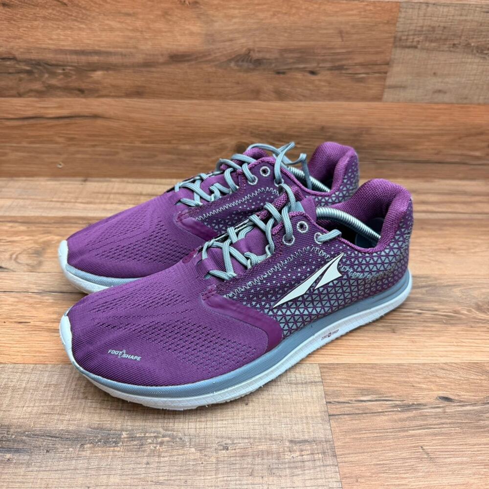 Altra Womens size 7 Solstice AFW1836P-5 Purple Running Shoes Sneakers